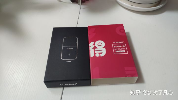 随时随地,想来就来一口的瓦拉丁即抛型雾化棒和电子雾化烟套装横向评测(图7)