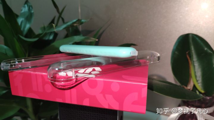 随时随地,想来就来一口的瓦拉丁即抛型雾化棒和电子雾化烟套装横向评测(图15)
